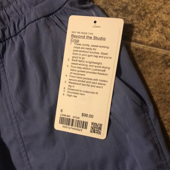LULULEMON Beyond the Studio Crop Water Drop NWT - Picture 7 of 11